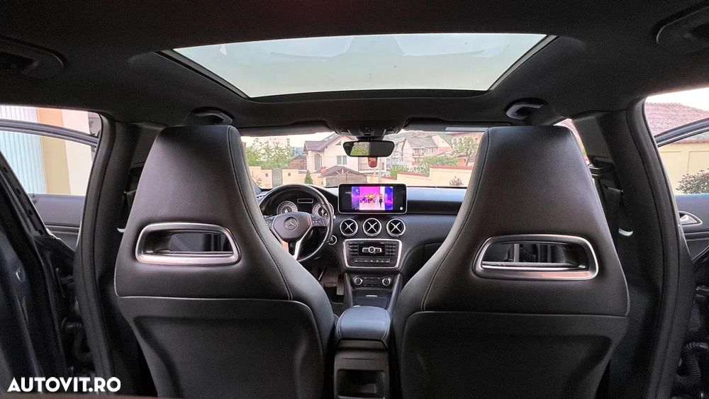 Mercedes-Benz A - 9