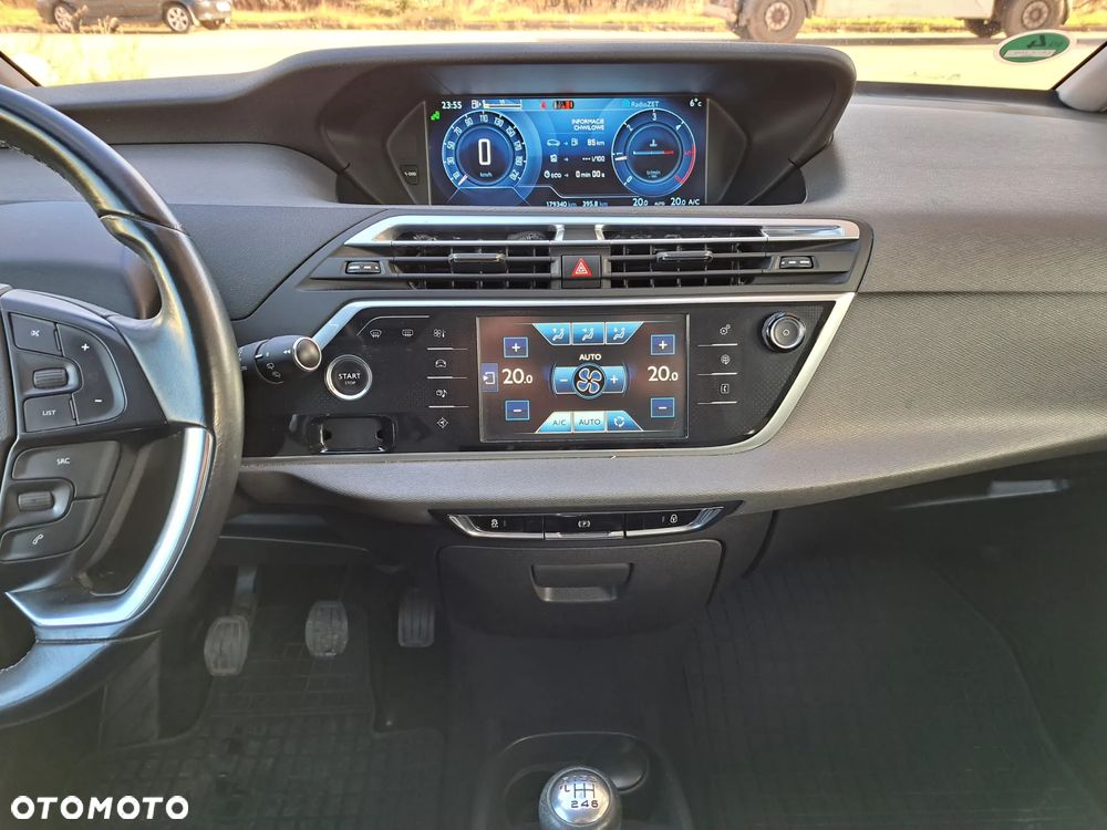 Citroën C4 Picasso - 25