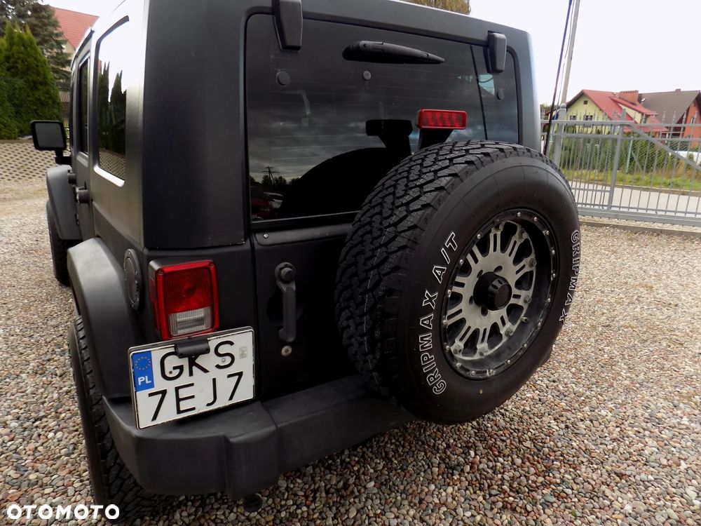 Jeep Wrangler - 28