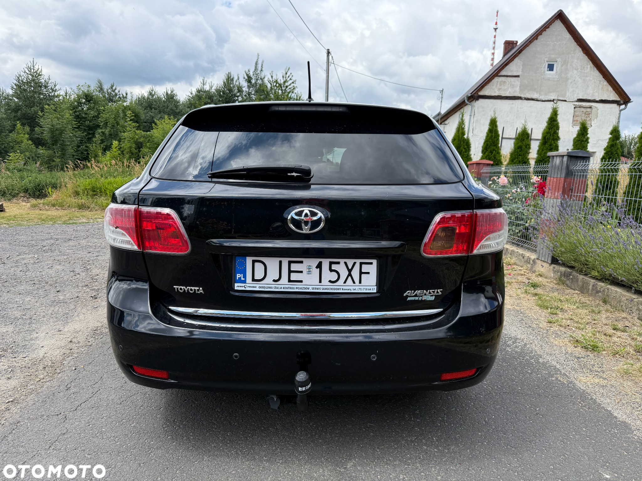 Toyota Avensis 2.2 D-4D Executive - 10
