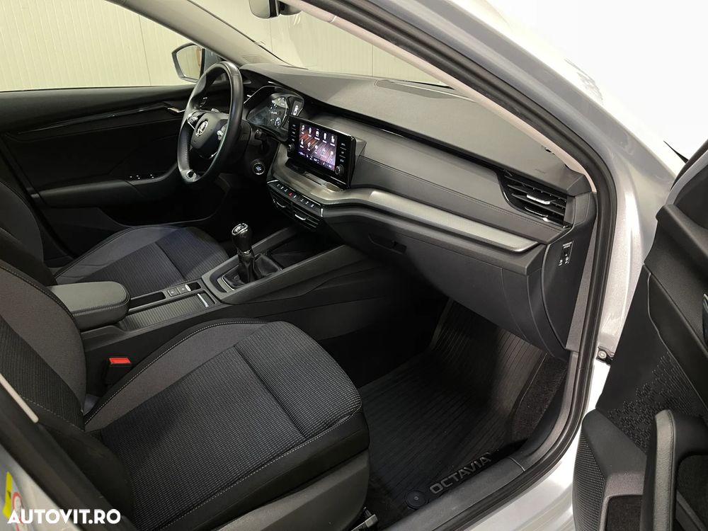 Skoda Octavia 1.5 TSI Ambition - 9