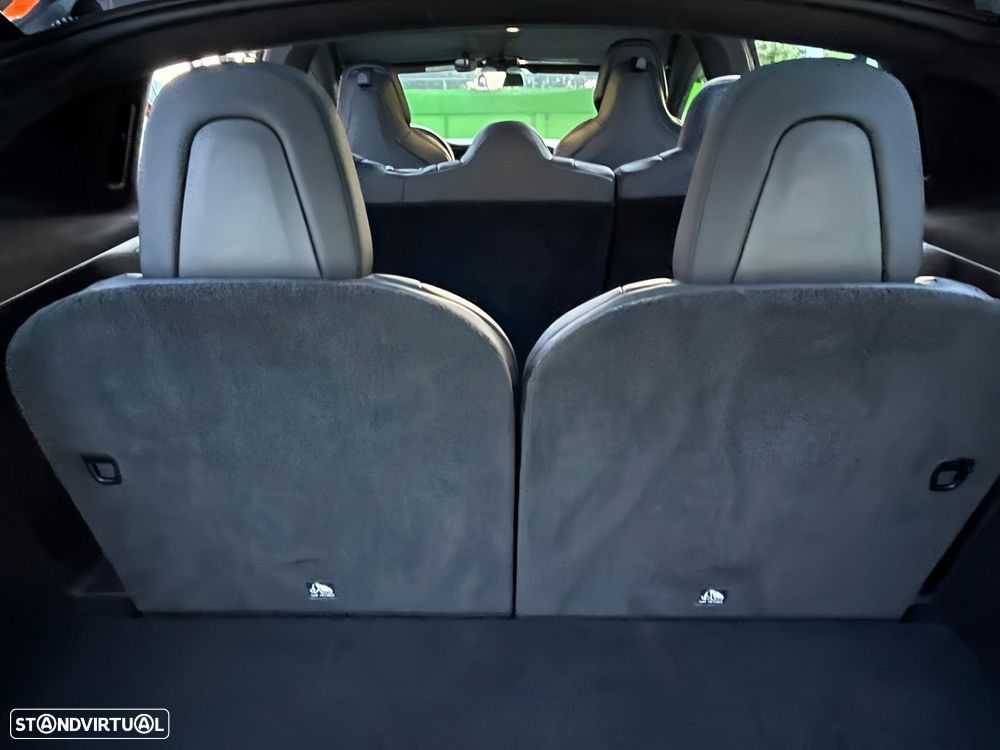 Tesla Model X 100D - 22
