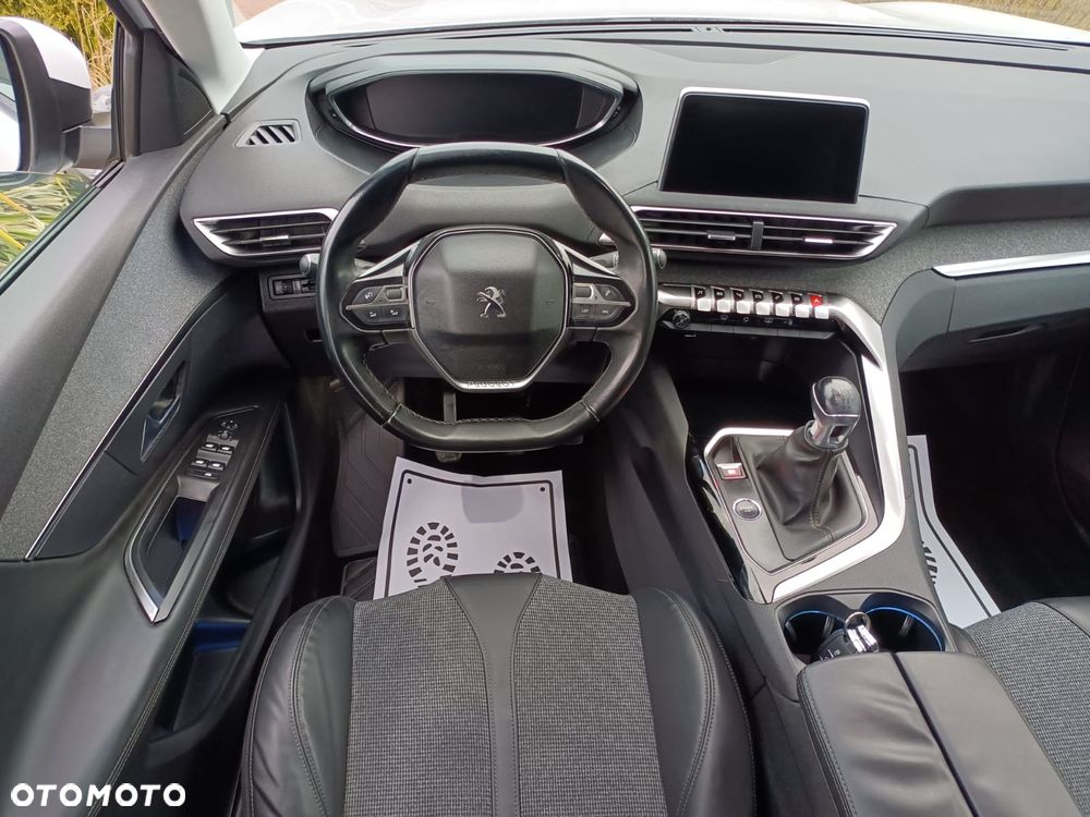 Peugeot 3008 PureTech 130 Stop & Start Access - 30