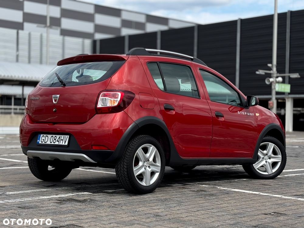 Dacia Sandero 0.9 TCe Laureate - 4