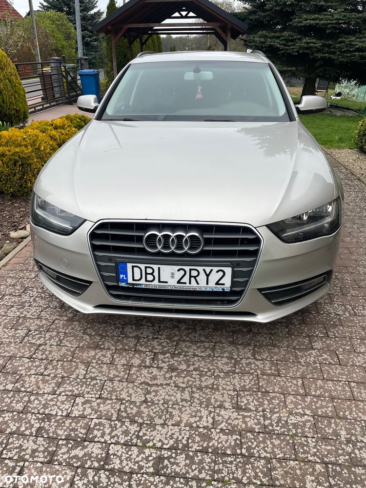 Audi A4 Avant 2.0 TDI ultra - 3