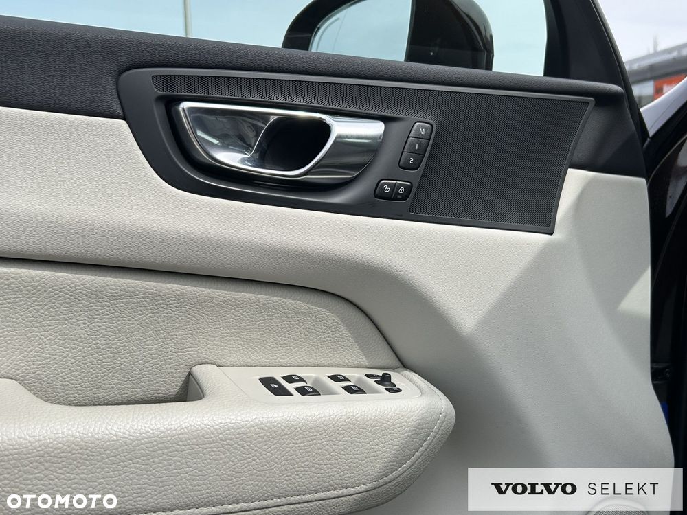 Volvo XC 60 - 13