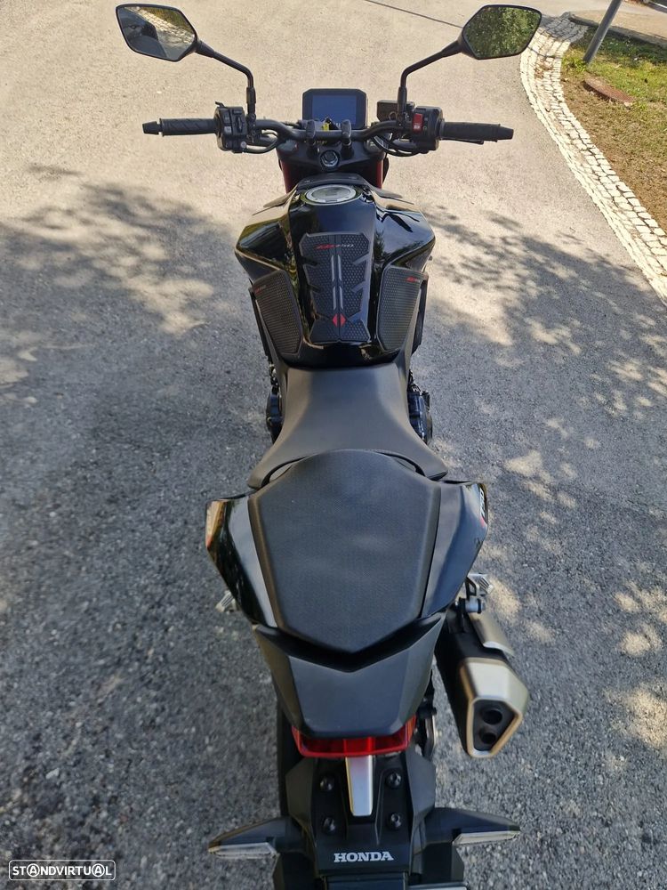 Honda Hornet 750 35kws Possível Financiamento - 12