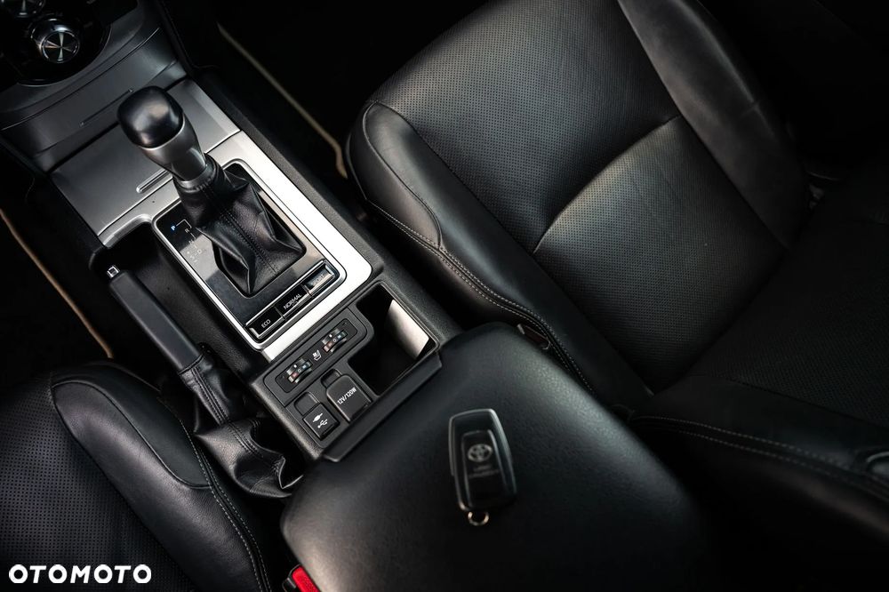 Toyota Land Cruiser LC 2.8 D-4D Prado - 19