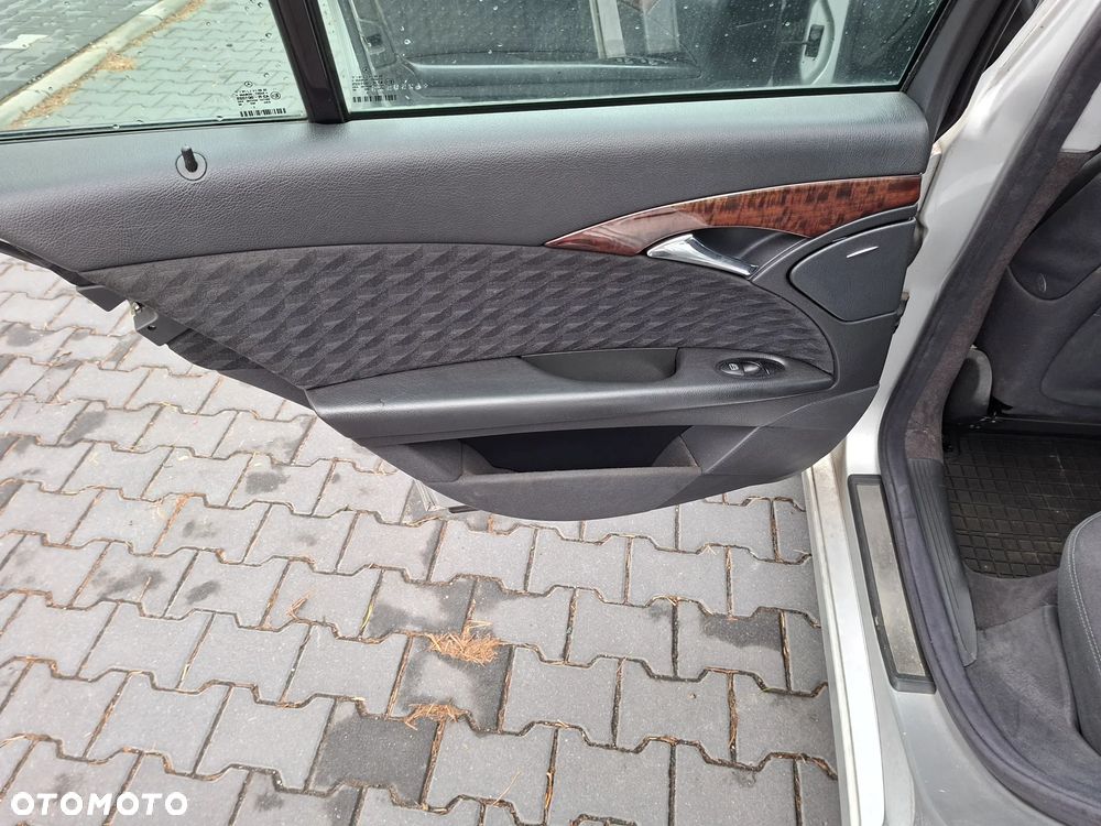 Mercedes-Benz Klasa E 220 CDI Automatik Avantgarde DPF - 6