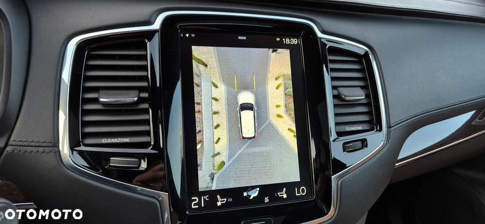 Volvo XC 90 T8 AWD Plug-In Hybrid Inscription 7os - 8