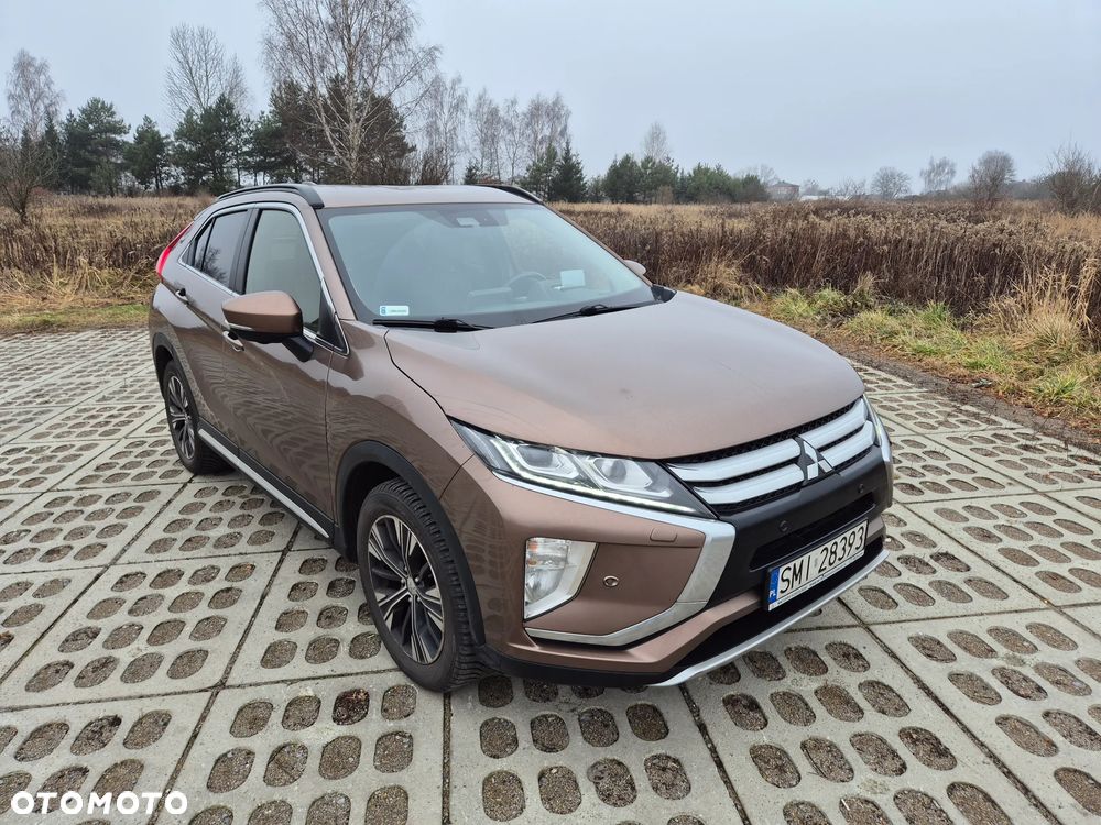 Mitsubishi Eclipse Cross 1.5 T GPF Intense Pro CVT 4WD - 1