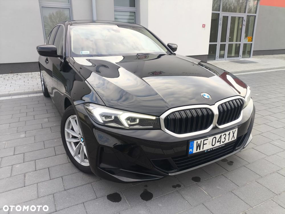 BMW Seria 3 320i - 13