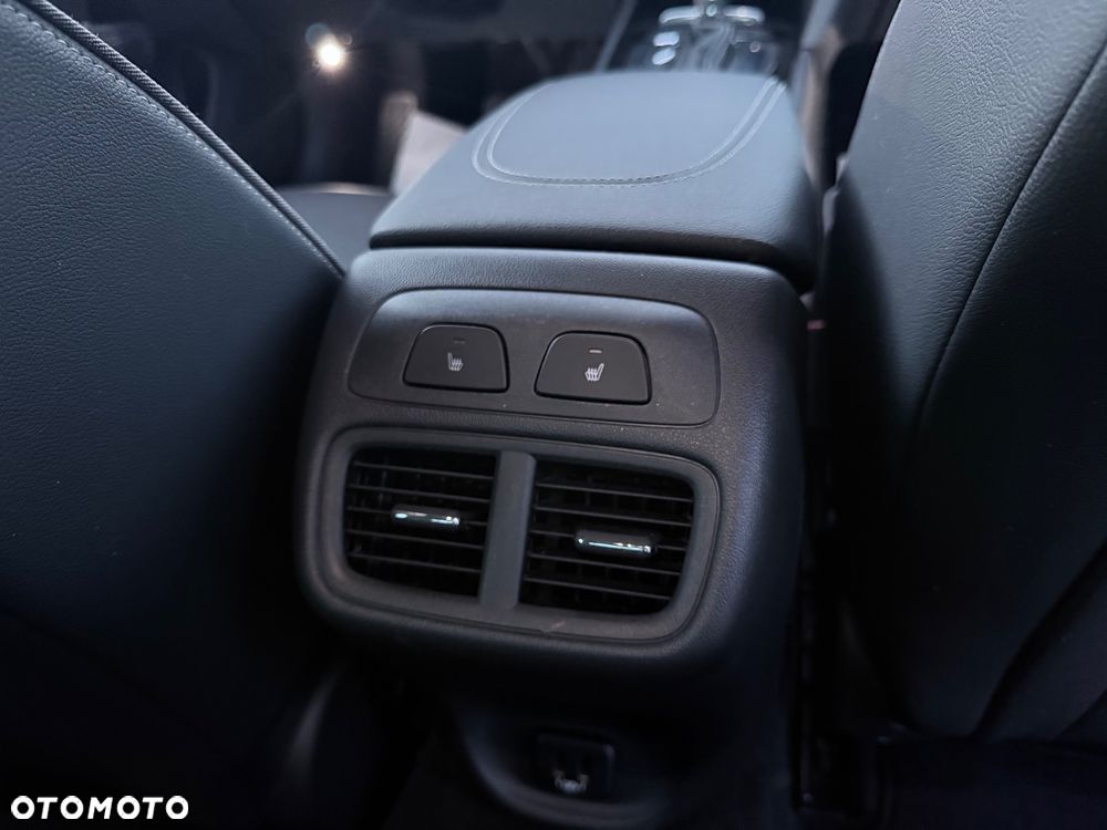 Opel Insignia - 37