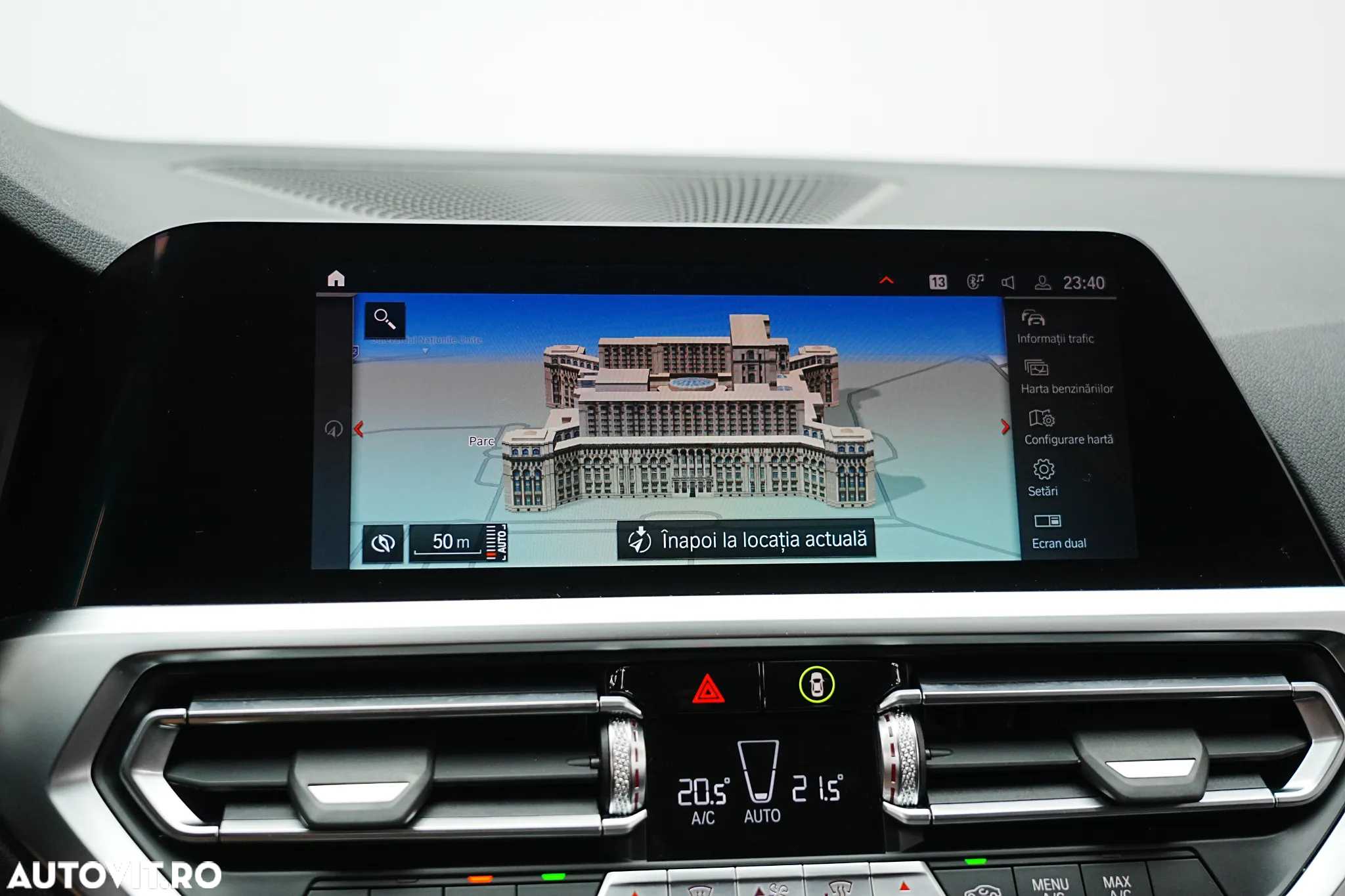 BMW Seria 3 318i Aut. Sport Line - 35