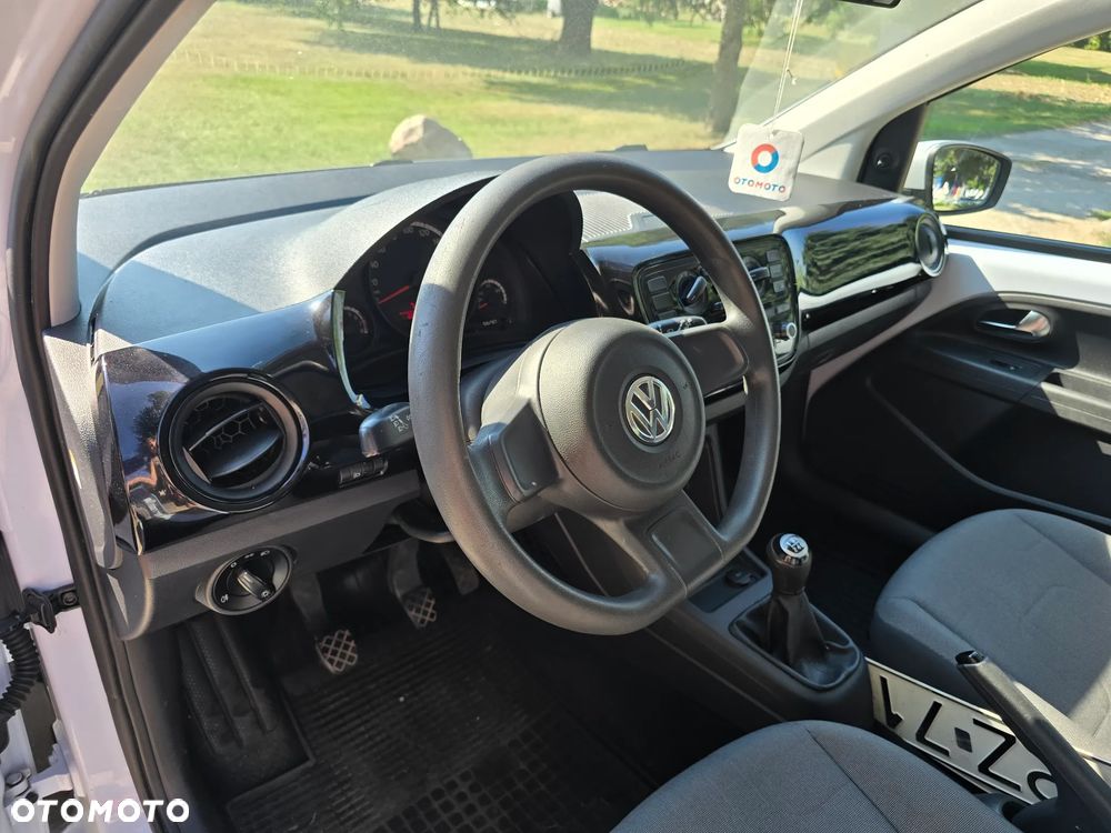 Volkswagen up! - 5