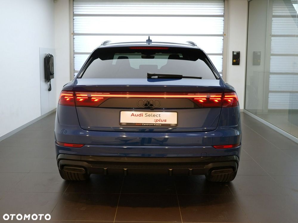 Audi Q8 - 4