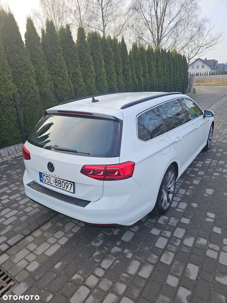 Volkswagen Passat - 8