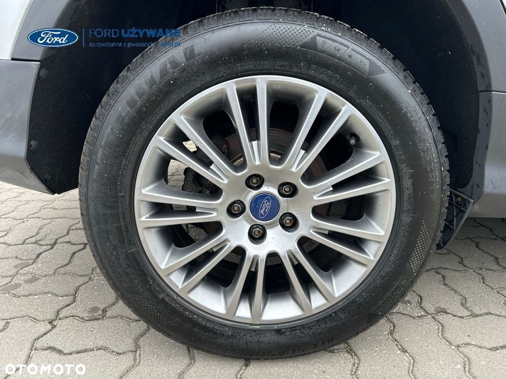 Ford Kuga 2.0 TDCi 4x4 Titanium - 9