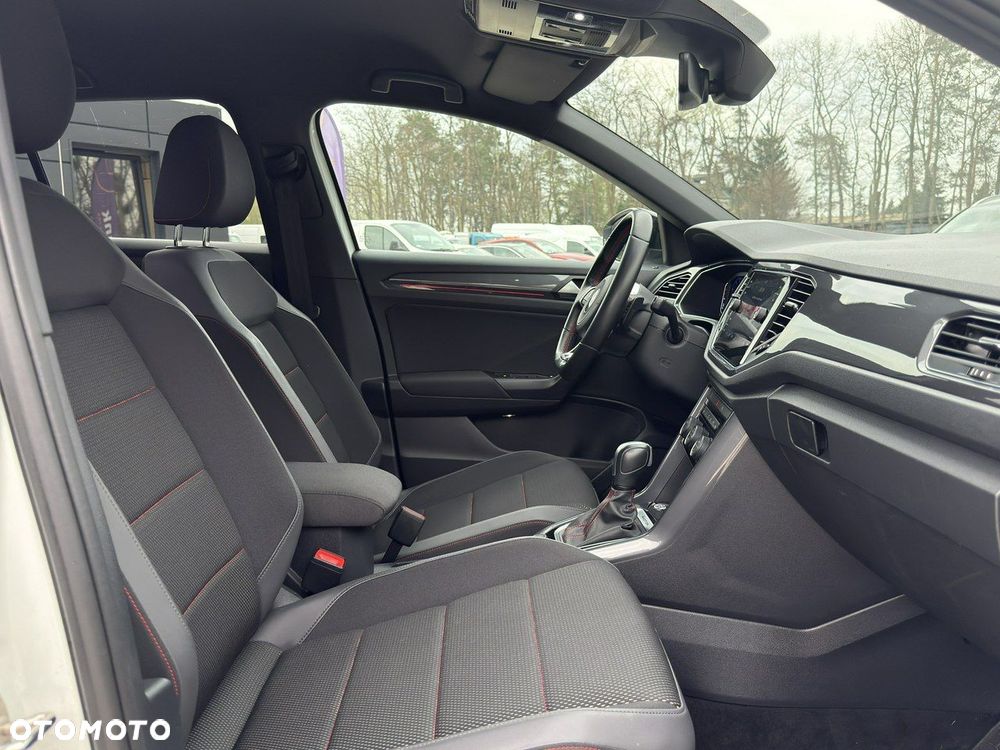 Volkswagen T-Roc - 19