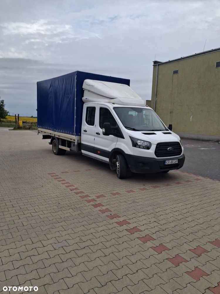 Ford Transit - 1