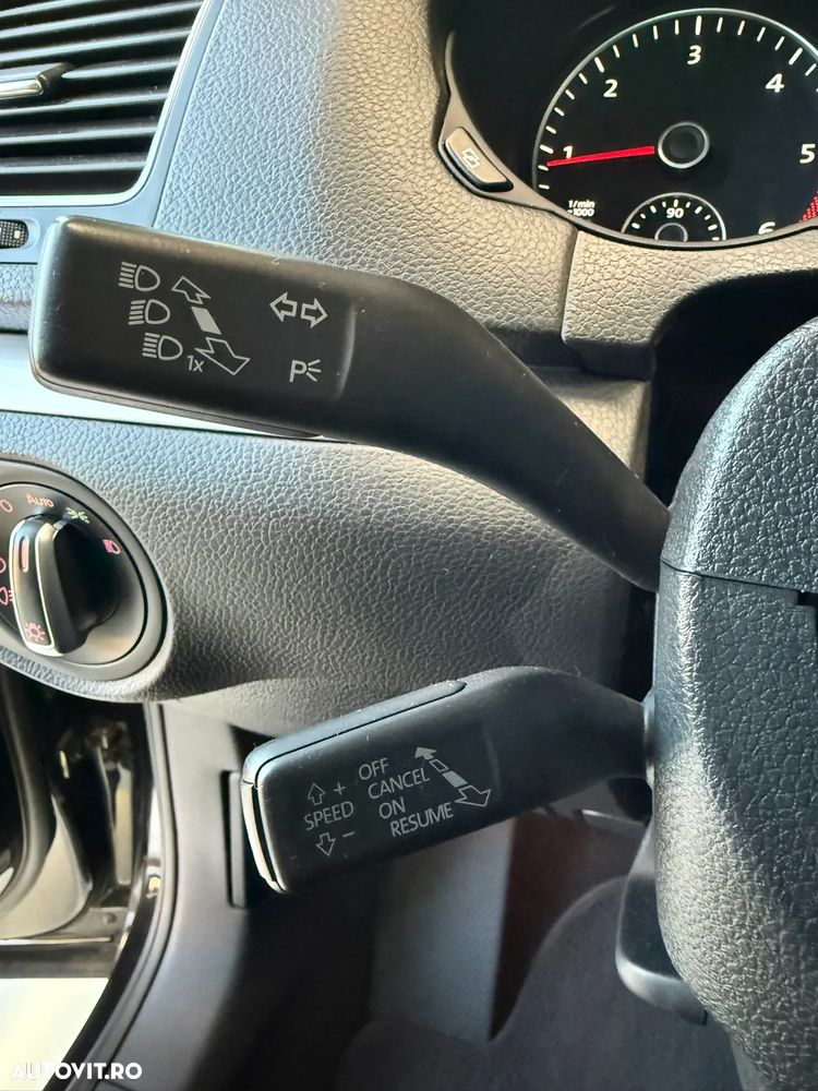 Volkswagen Sharan 2.0 TDI Highline - 33