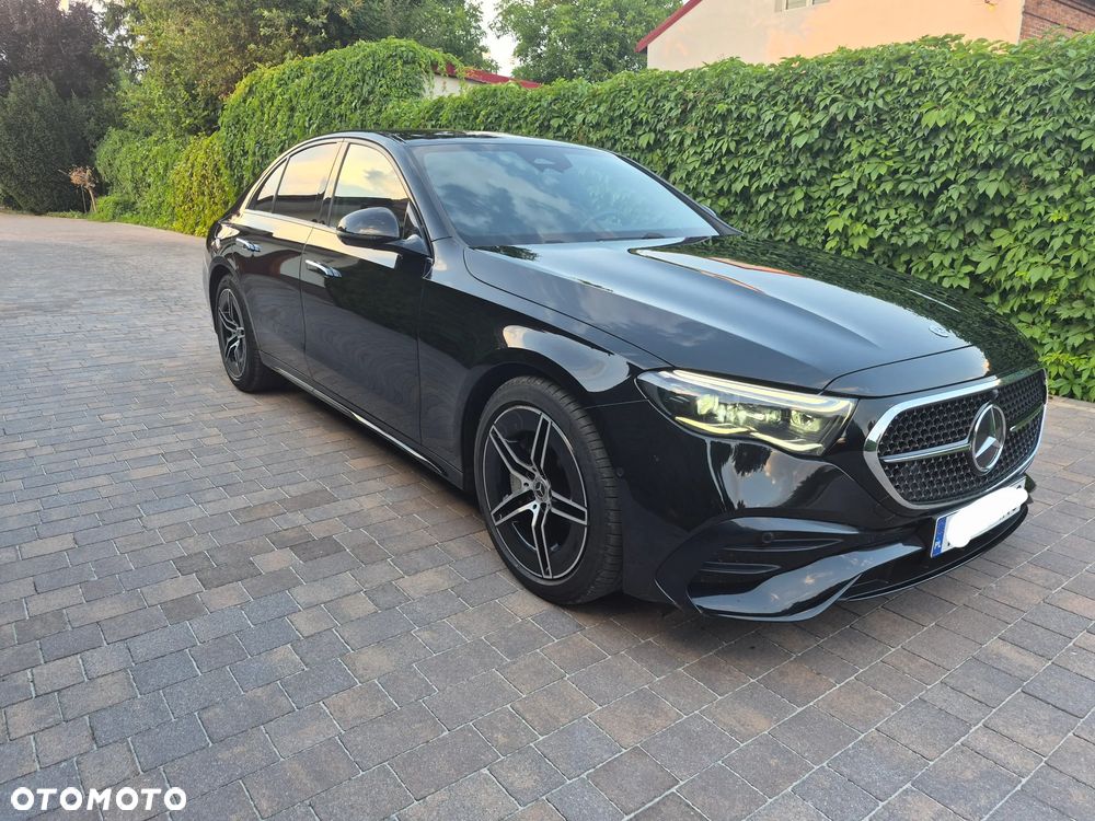 Mercedes-Benz Klasa E 220 d mHEV 4-Matic AMG 9G-Tronic - 1