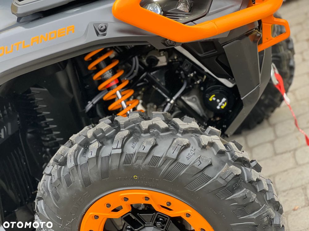 Can-Am Outlander - 8
