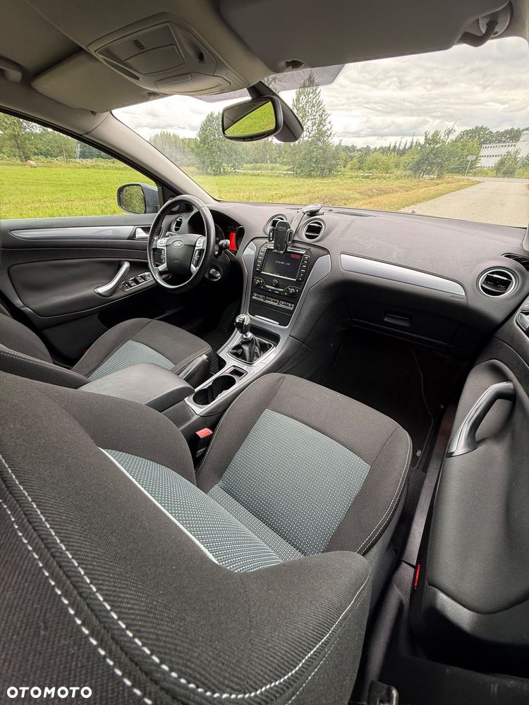 Ford Mondeo 1.6 TDCi Ghia - 17