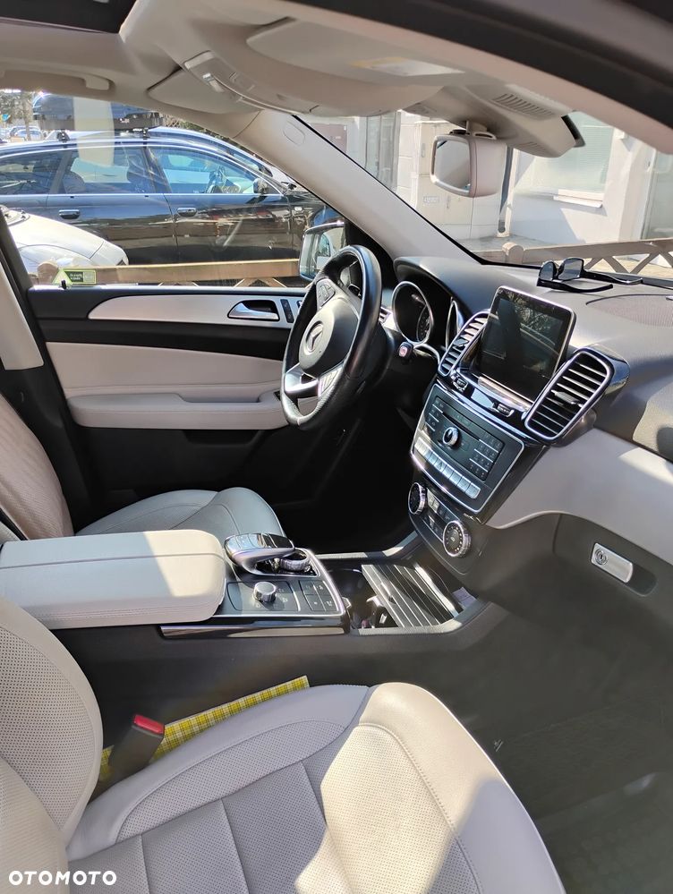 Mercedes-Benz GLE 350 d 4-Matic - 7