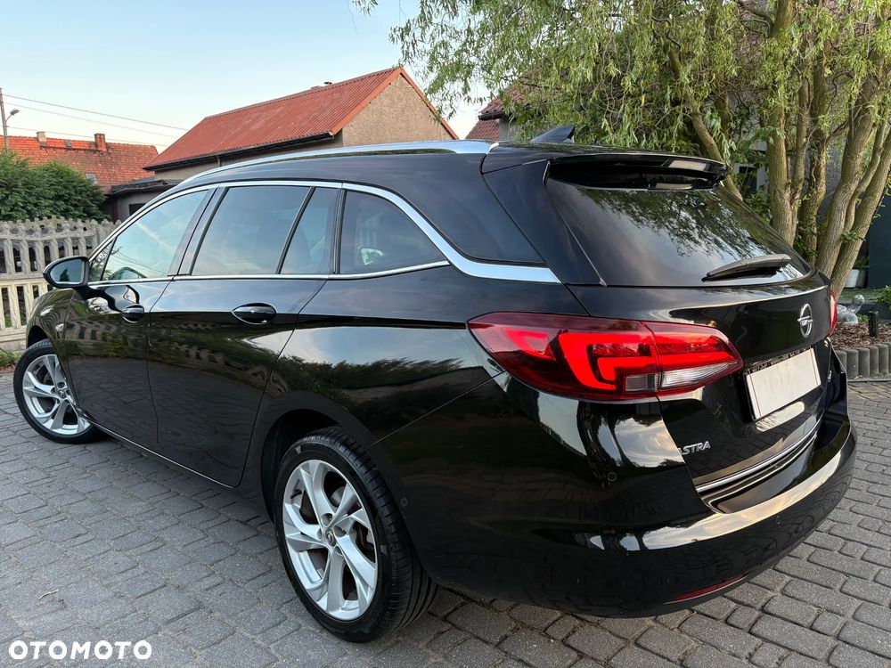 Opel Astra 1.4 Turbo Business - 36
