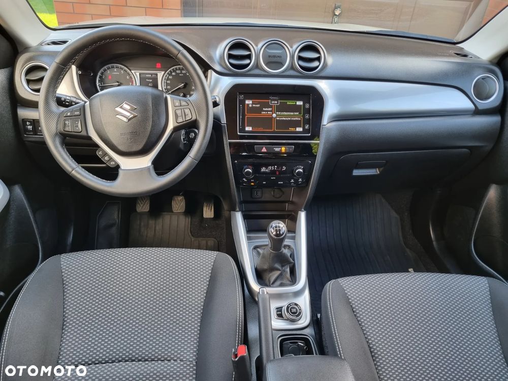 Suzuki Vitara 1.6 (4x4) Allgrip Comfort+ - 17