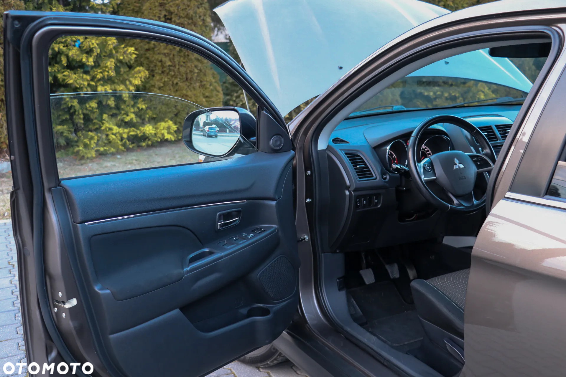 Mitsubishi ASX 1.6 2WD 35 Jahre - 32