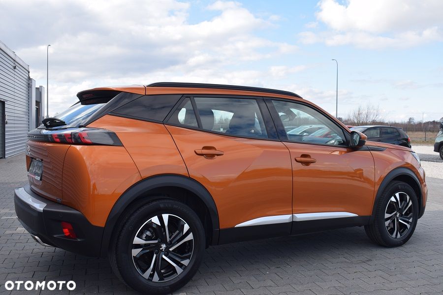 Peugeot 2008 PureTech 130 Stop&Start EAT6 Allure - 31