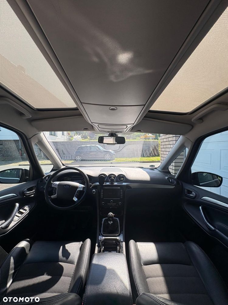 Ford Galaxy 2.2 TDCi Gold X - 19