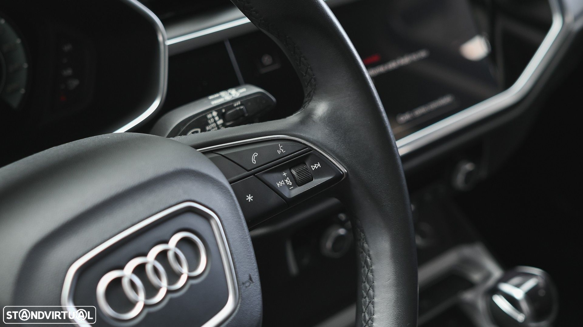 Audi Q3 45 TFSIe S line S tronic - 39