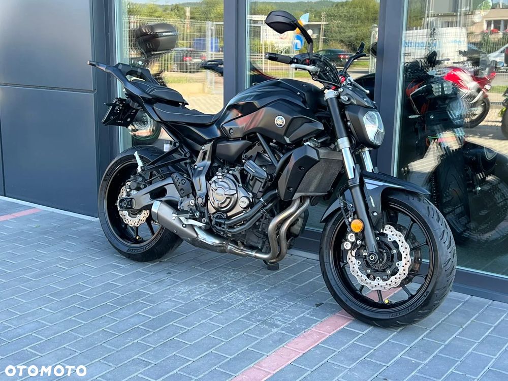 Yamaha MT - 3
