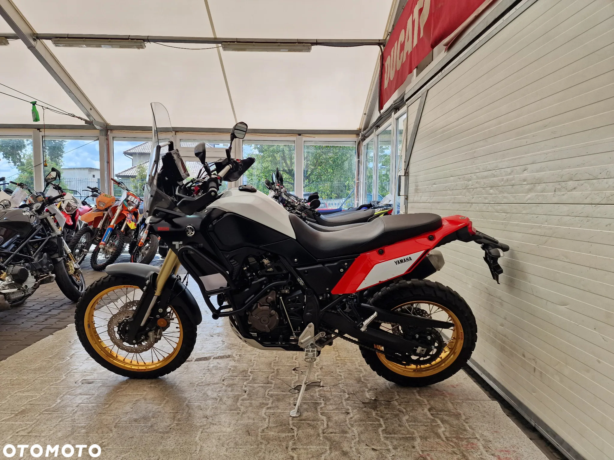 Yamaha XTZ - 16