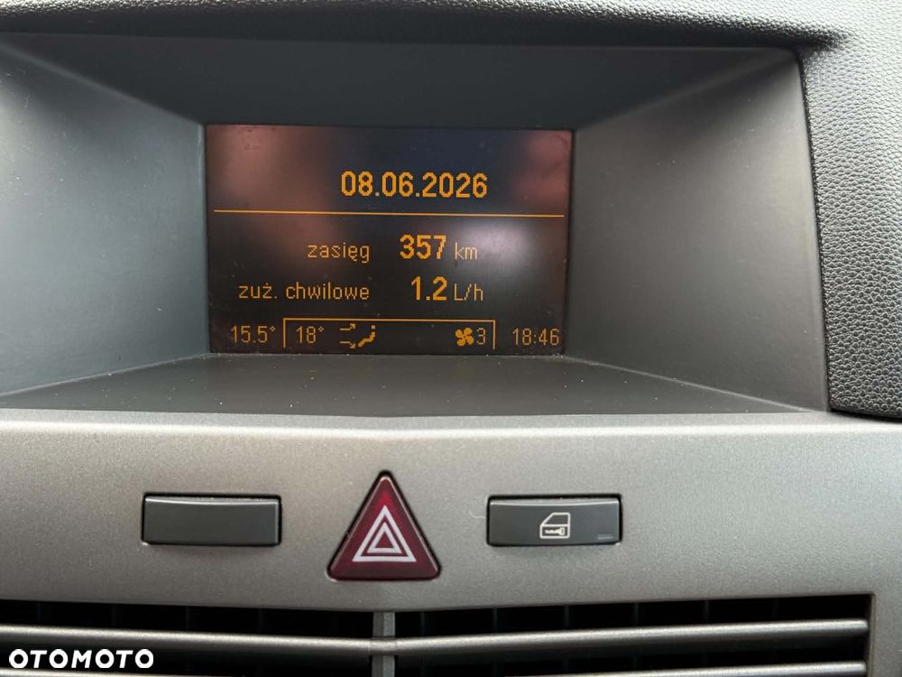 Opel Astra 1.6 Cosmo - 19