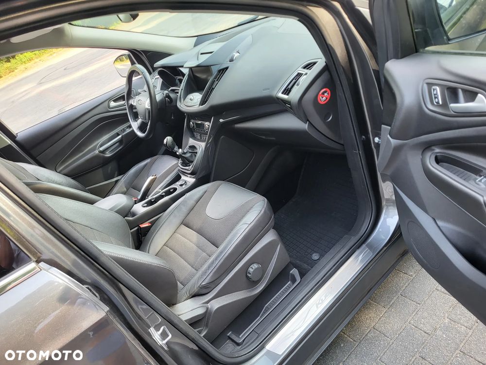 Ford Kuga 2.0 TDCi 4WD Titanium - 10