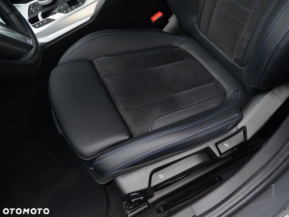 BMW Seria 3 320d xDrive mHEV M Sport sport - 28