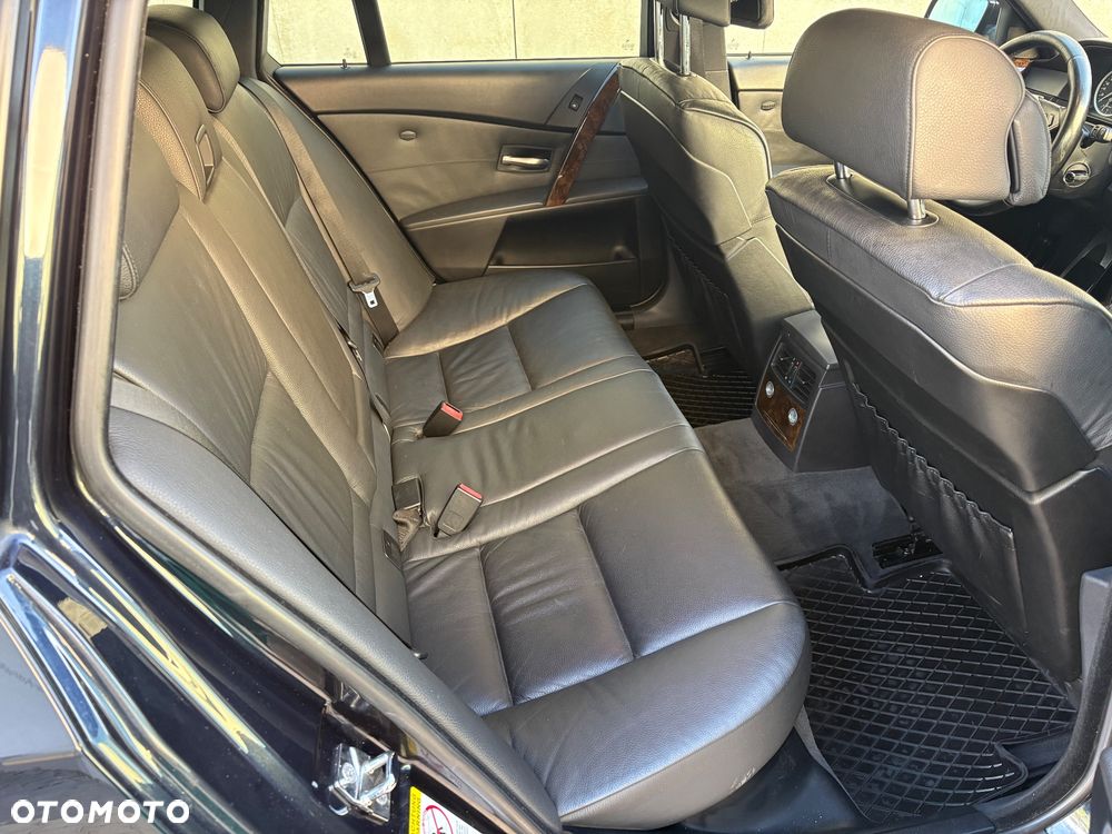 BMW Seria 5 530d - 13