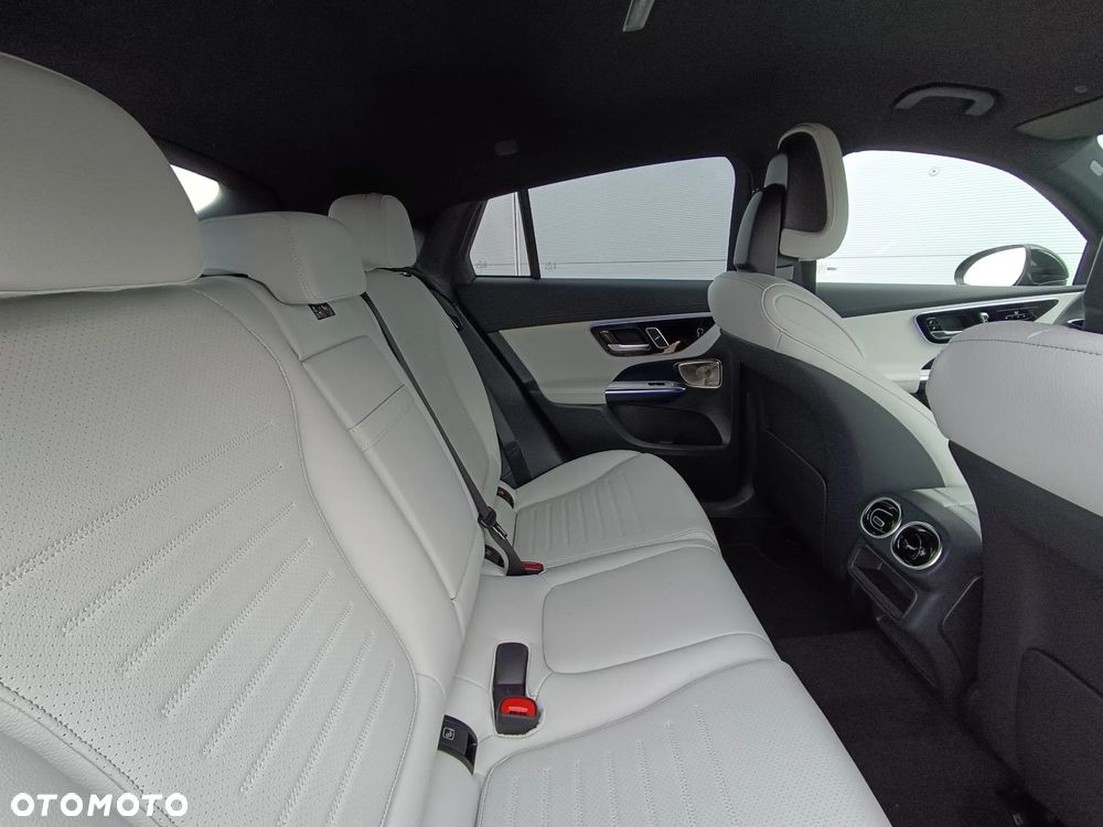 Mercedes-Benz GLC 220 d mHEV 4-Matic AMG Line - 6