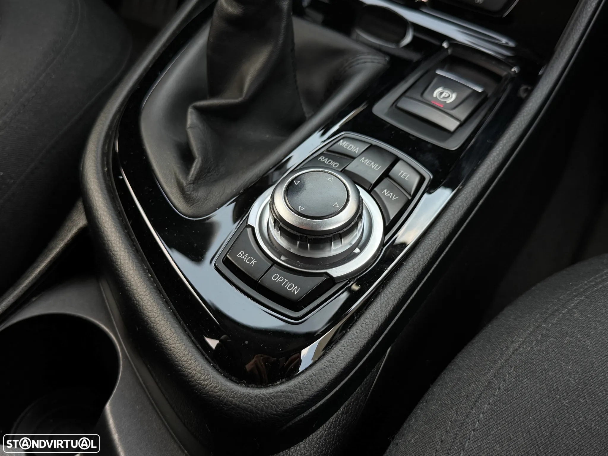 BMW 216 Active Tourer d M Sport - 23