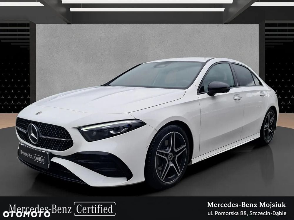 Mercedes-Benz Klasa A 200 AMG Line 7G-DCT - 3