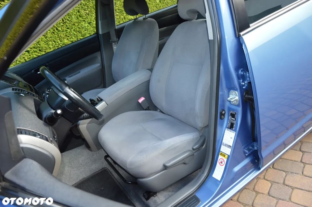 Toyota Prius - 9