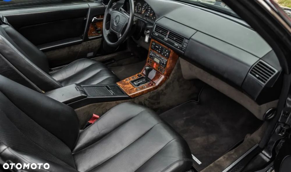 Mercedes-Benz SL - 9