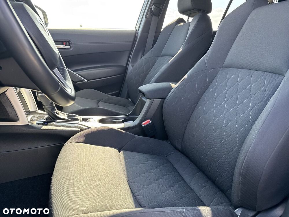 Toyota Corolla Cross - 10
