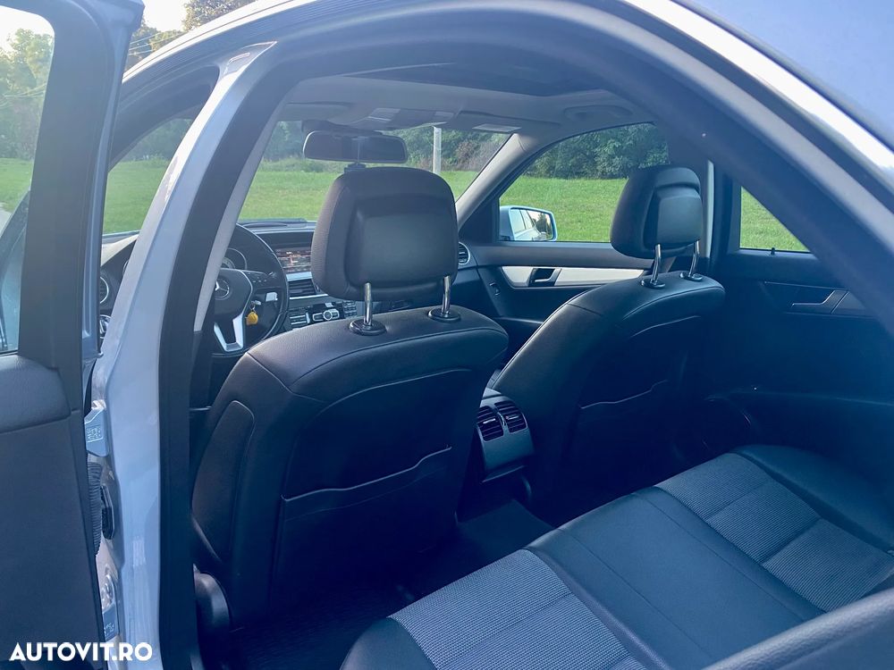 Mercedes-Benz C 220 CDI 7G-TRONIC Avantgarde Edition - 9