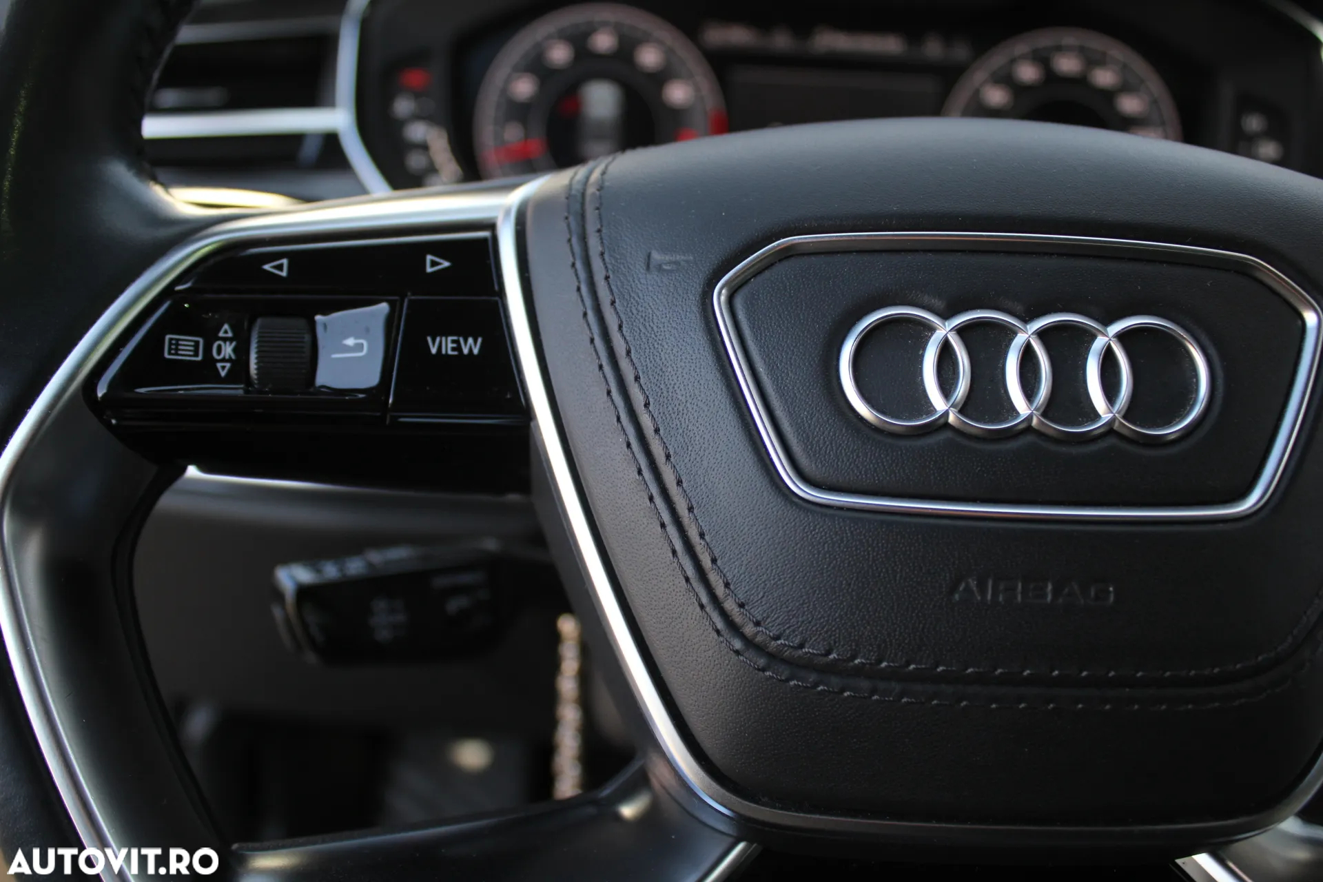 Audi A8 55 TFSI quattro Tiptronic MHEV - 6