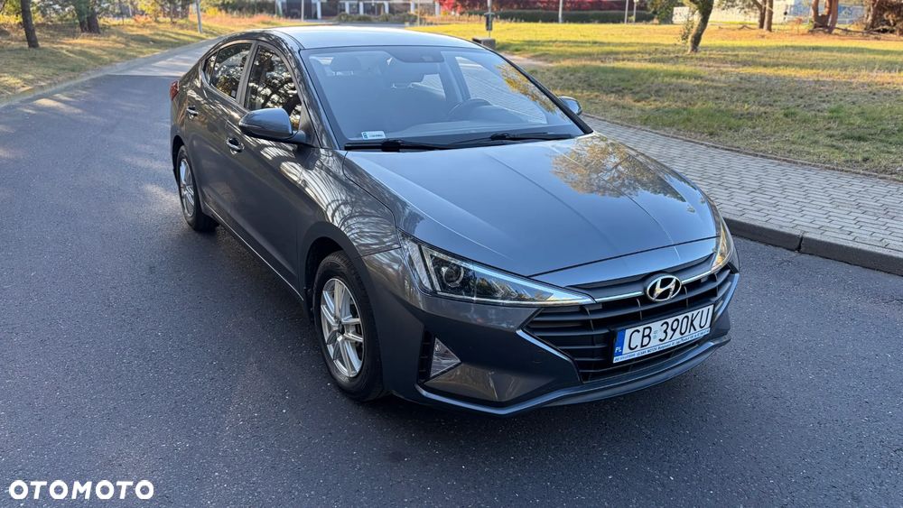 Hyundai Elantra 2019 photo 3